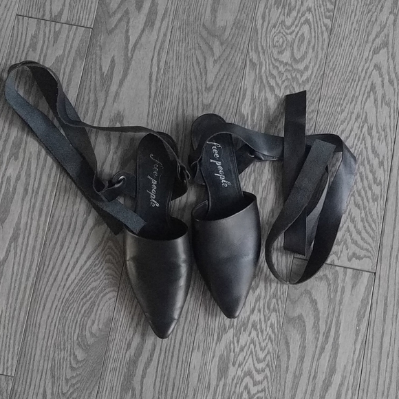 Beautiful genuine leather shoes by free people - Picture 12 of 12